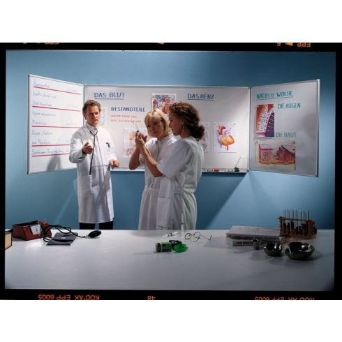 Tablă albă cu aripi laterale Legamaster PROFESSIONAL (în mai multe dimensiuni)