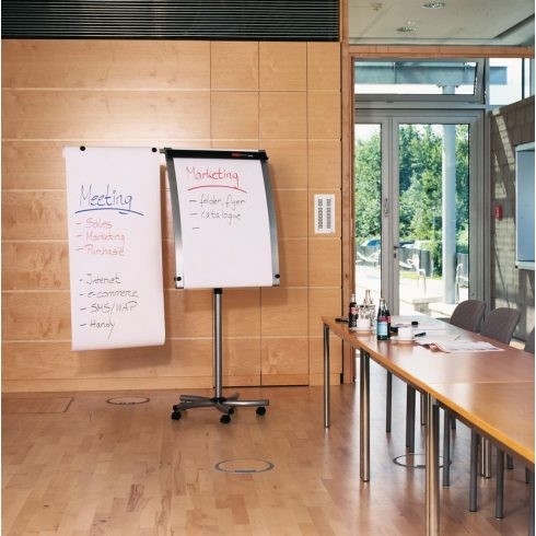 Flipchart Legamaster Silvertec,rulant, magnetic (în mai multe culori)